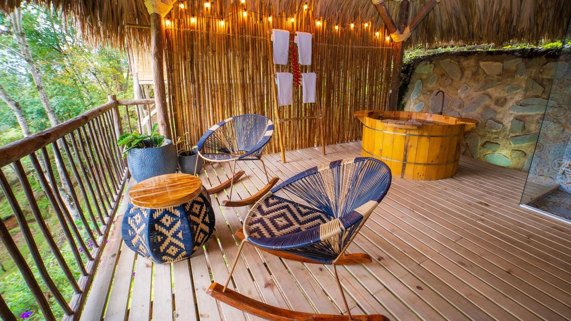 Hotel Kawa Mountain Retreat Salento Kültér fotó The Treehouse Spa